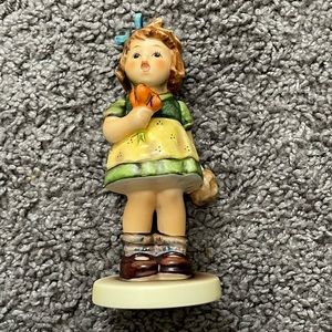 Hummel “The Surprise” #431 Figurine